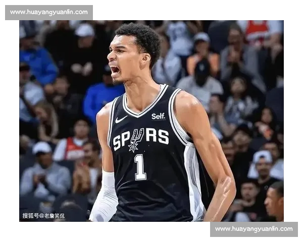 马刺迎战快船精彩对决全程直播解析赛场焦点瞬间